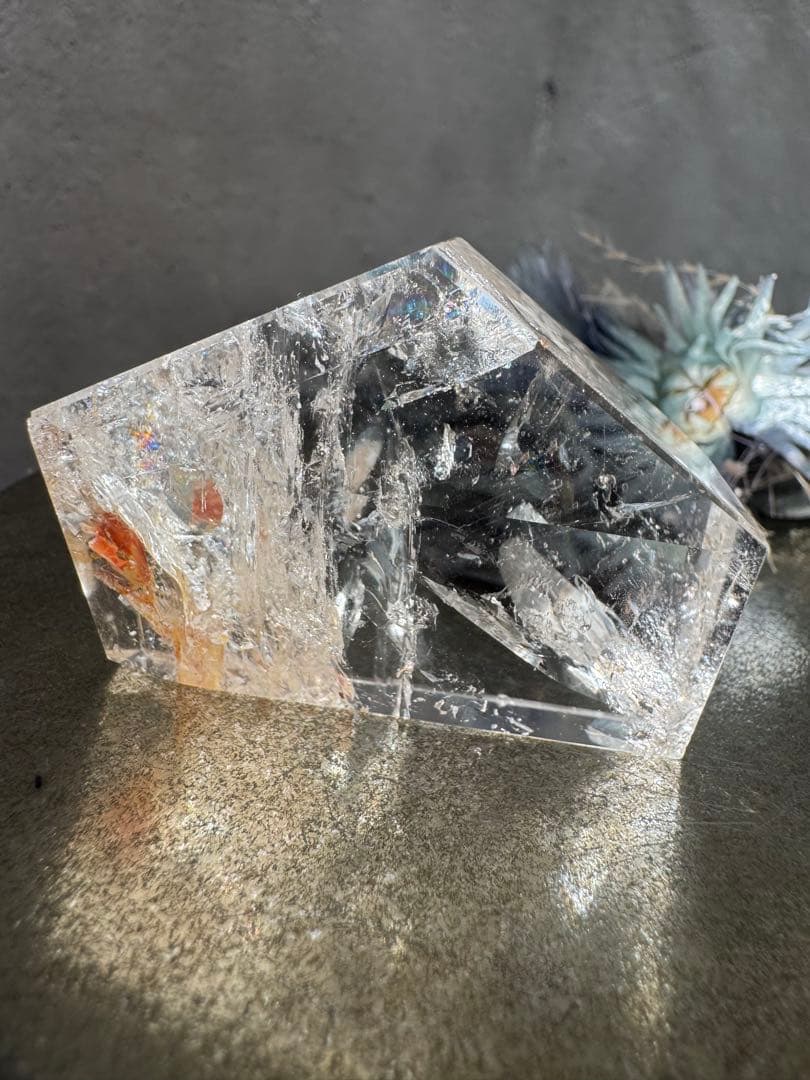 ピンクアゼツライト(流通名) フリーフォーム　ファイヤークォーツヘマタイト入り