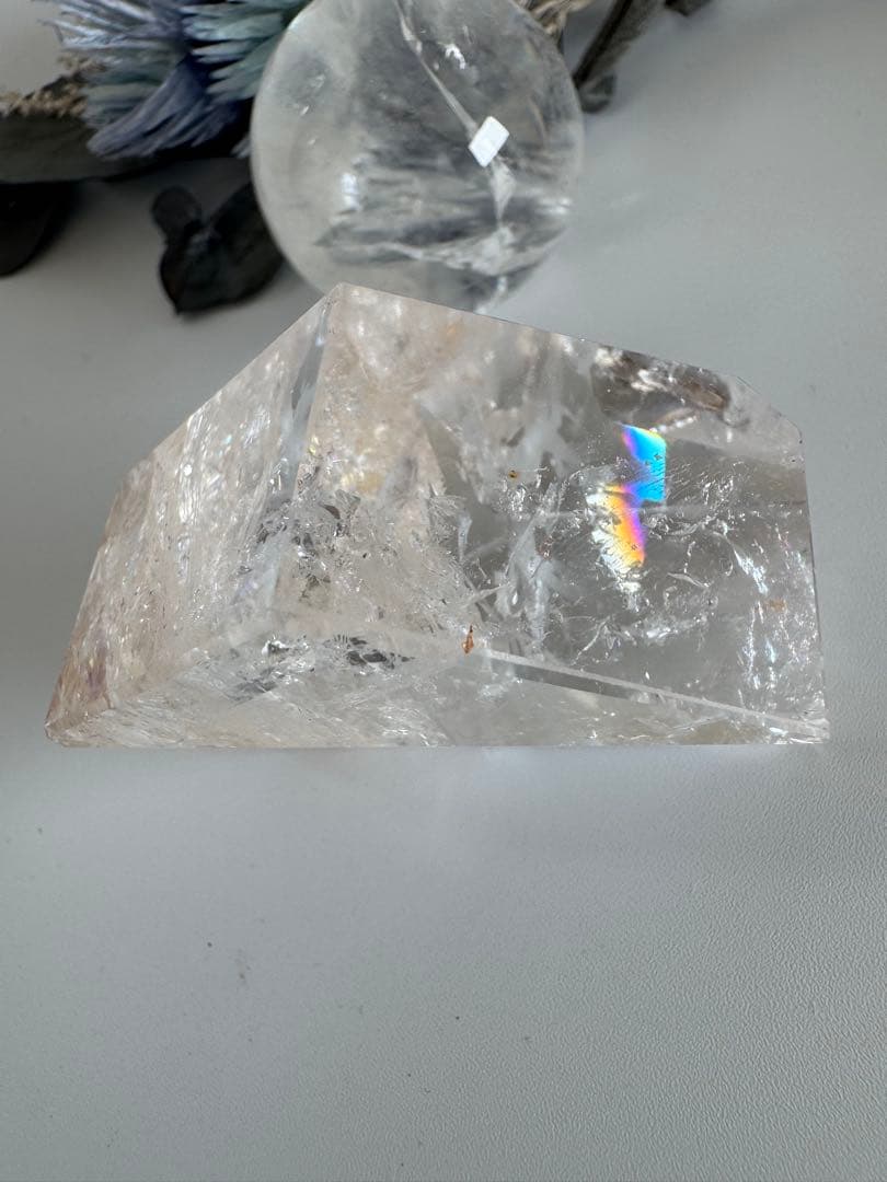 ピンクアゼツライト(流通名) フリーフォーム　ファイヤークォーツヘマタイト入り