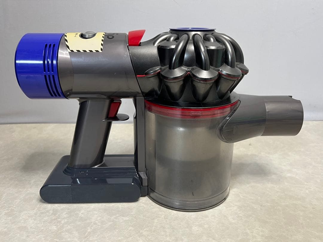 【ジャンク品】ダイソン V7 (SV11) バッテリー要交換　②