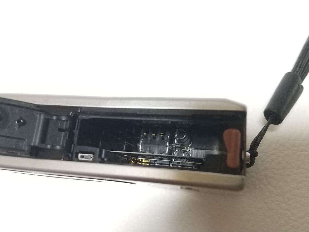 Canon IXY DIGITAL 7.1メガピクセル コンパクトデジタルカメラ