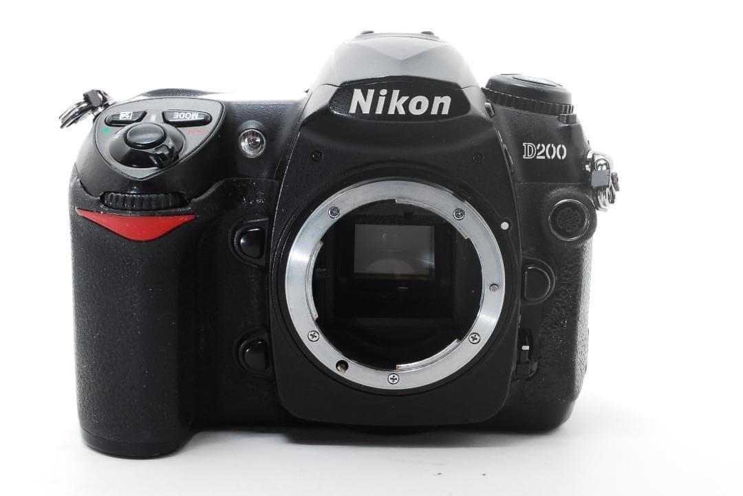 初心者OK Nikon D200 18-200mm 三脚付