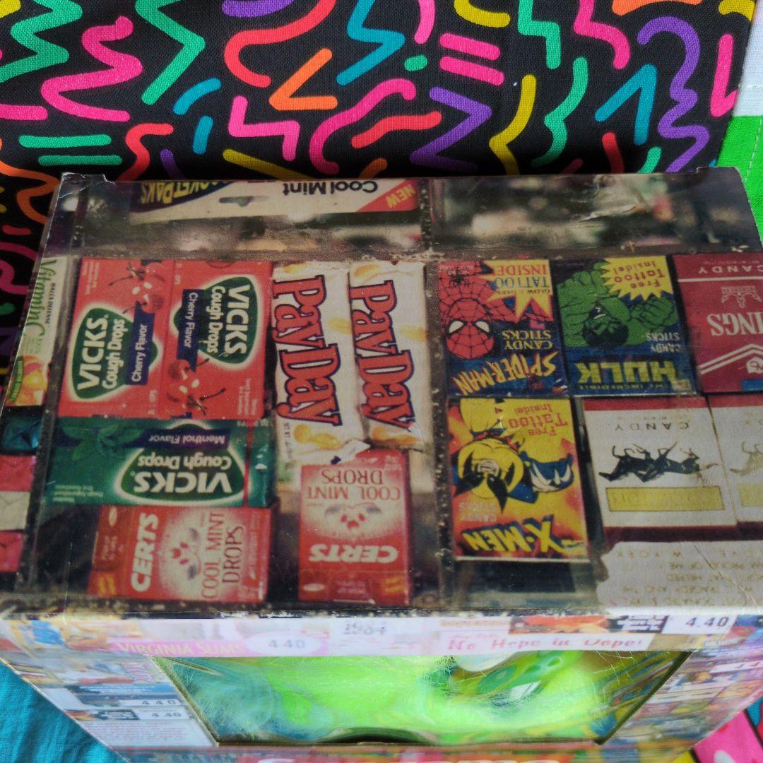 ともお！ Supreme　カマチョ　フィギュア　グリーン オレンジ