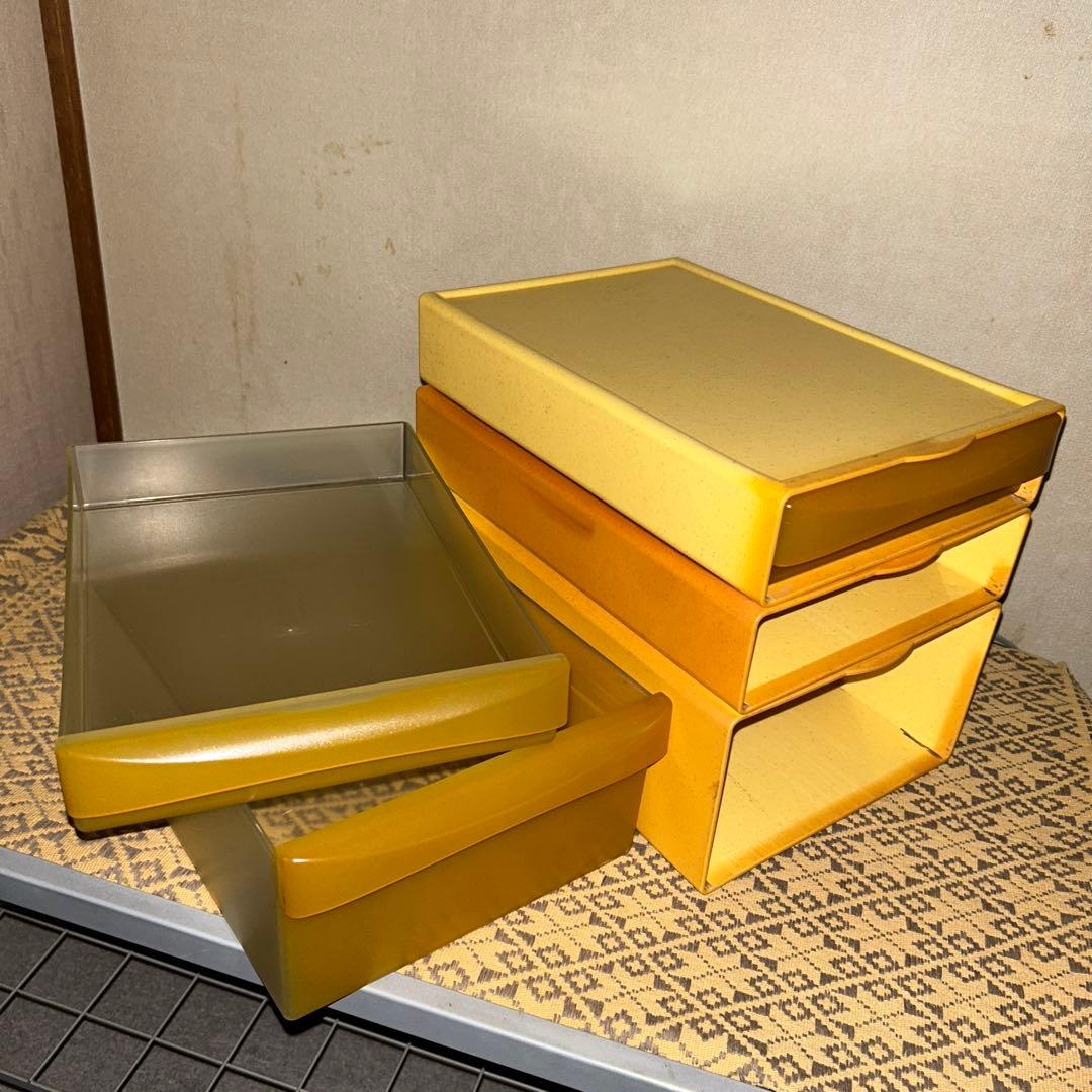 Tupperware マルチオーガナイザー 扉付き　& 引き出し　3段