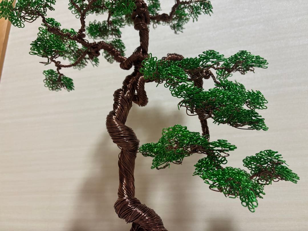 ワイヤーアート針金盆栽