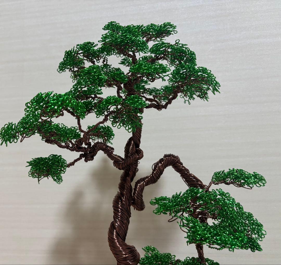 ワイヤーアート針金盆栽