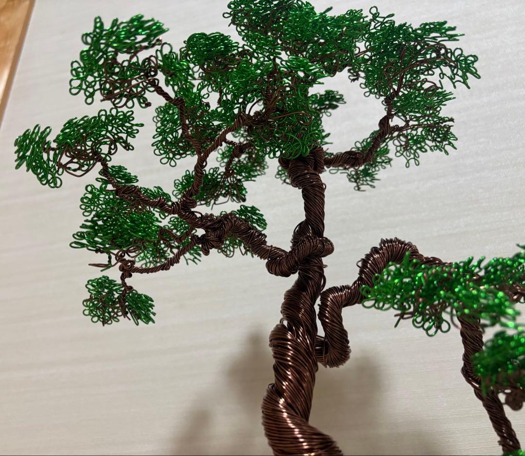 ワイヤーアート針金盆栽