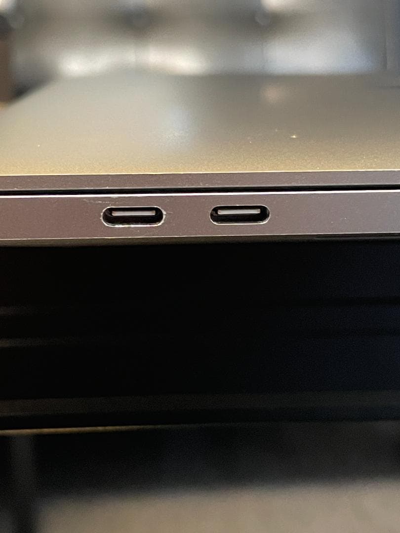 【美品】MacBook Pro (16inch/2019)