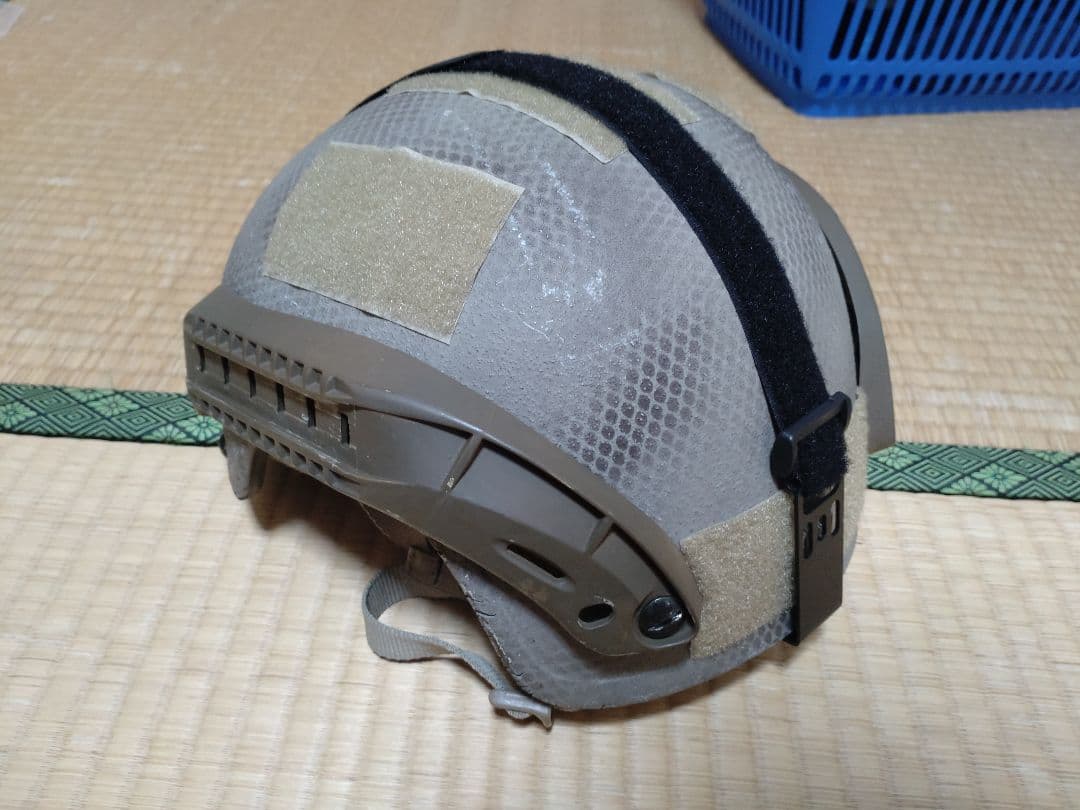 実物放出品 CVCバリスティックヘルメット DH-132B