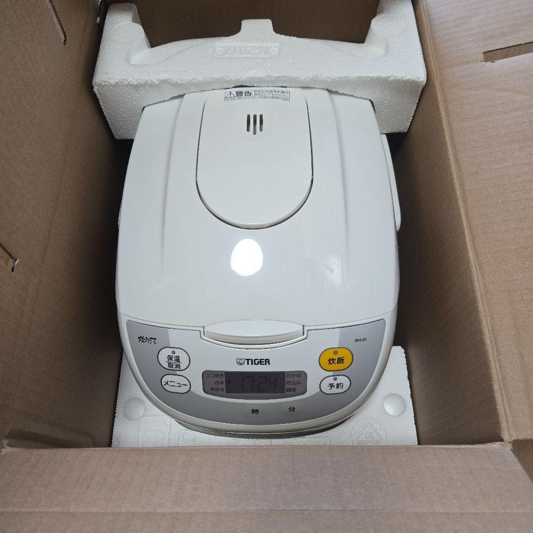 タイガー　マイコン炊飯ジャー　炊きたて JBH-G181 ホワイト 1升炊き