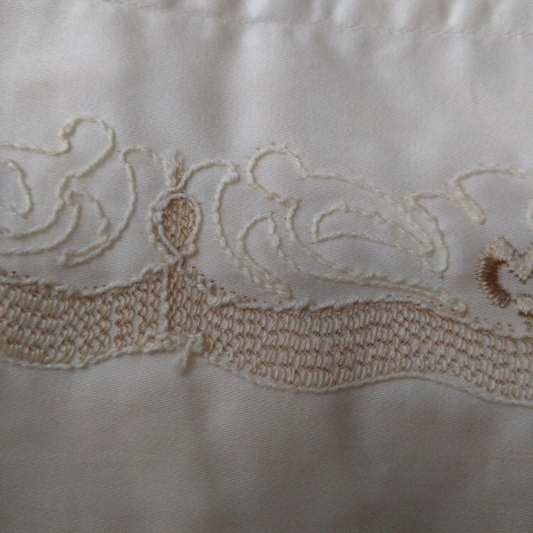 mila schon　ミラ・ショーン　レディース　エプロン　刺繍　アイボリー