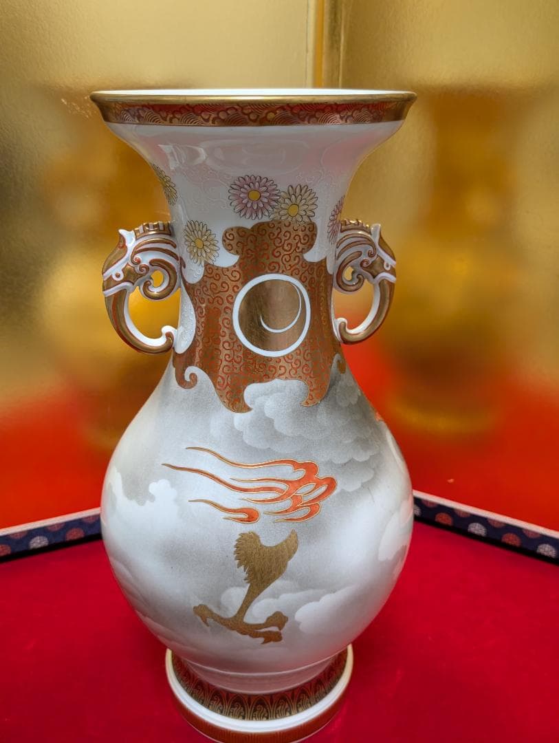 古美術　アンティーク　盤口瓶　双耳広口瓶　穿雲龍紋様　明治　九谷　谷口製