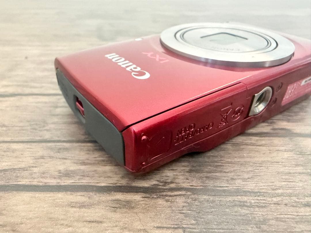 Canon デジカメ IXY 200 レッド コンパクトデジタルカメラ 赤