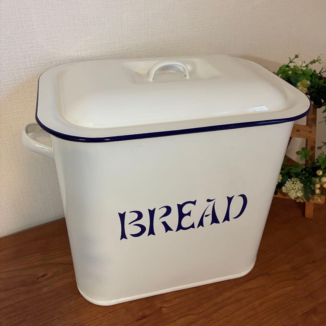 ホーロー　ブレッド缶