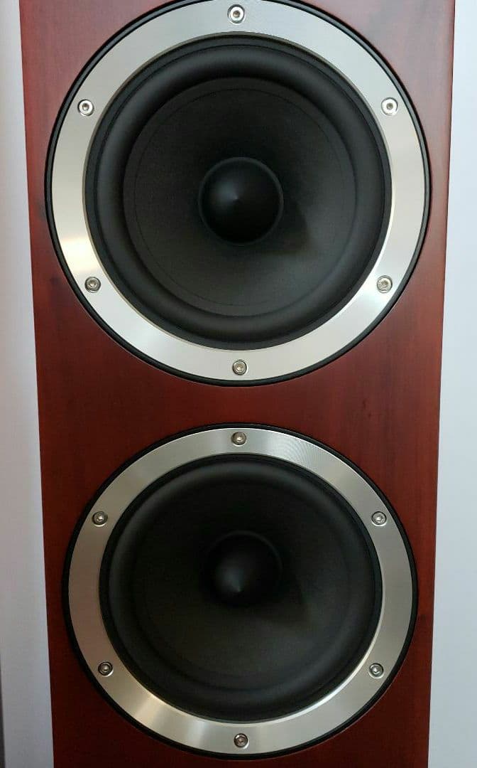 送料込　Bowers&Wilkins CM8