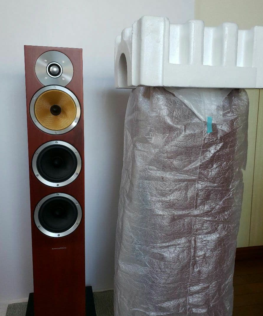 送料込　Bowers&Wilkins CM8