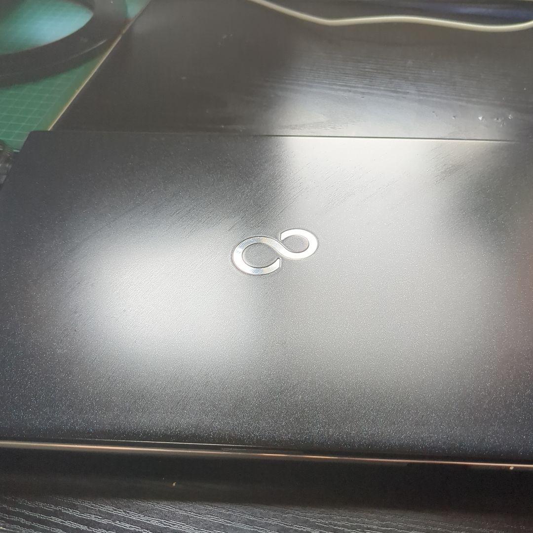FMV LifeBook Core-i5 メモリ20GB SSD256GB