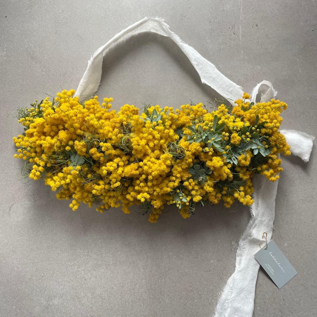 8.ミモザリボンリース