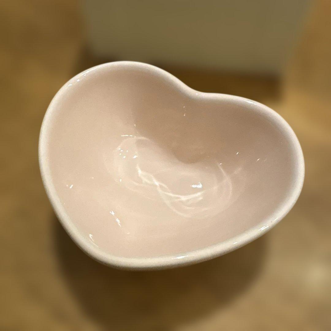 ル・クルーゼ【ミニハートボウル】ピンク系陶器ボウル 5個セット／百貨店購入品