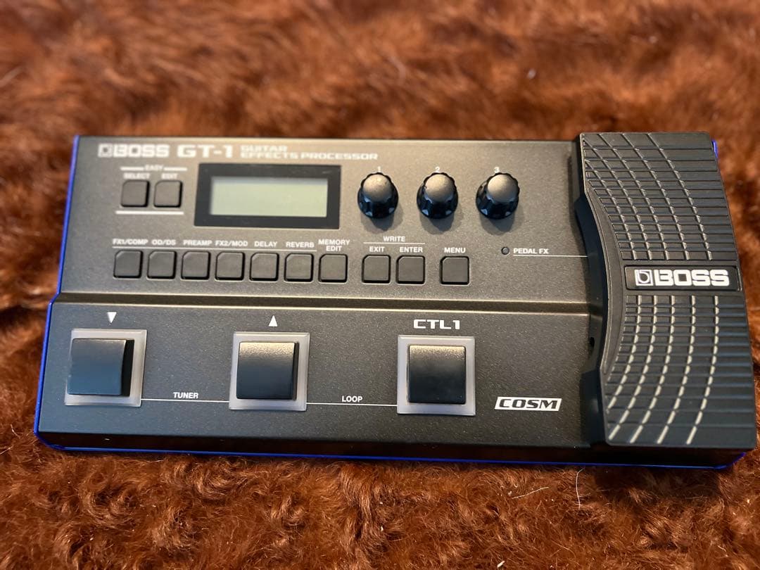 BOSS GT-1 マルチエフェクター　ほぼ未使用美品