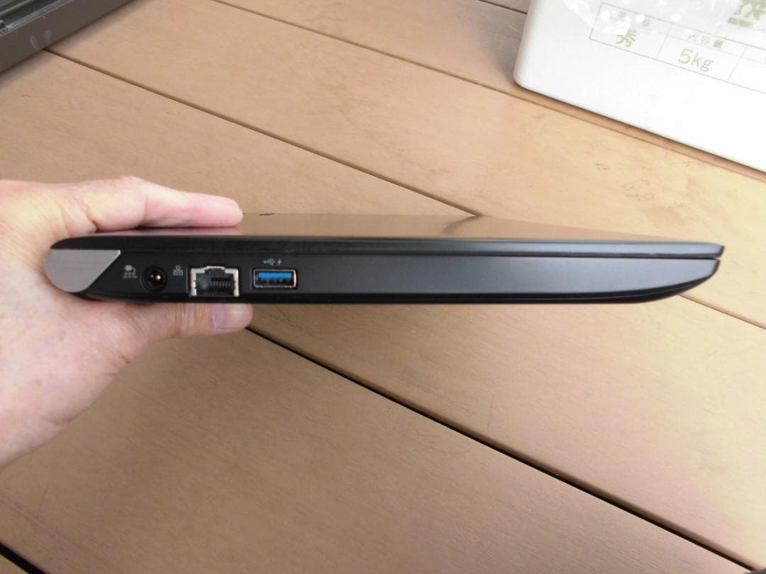 東芝dynabook R73/B 13.3\" 240GB SSD 8GB