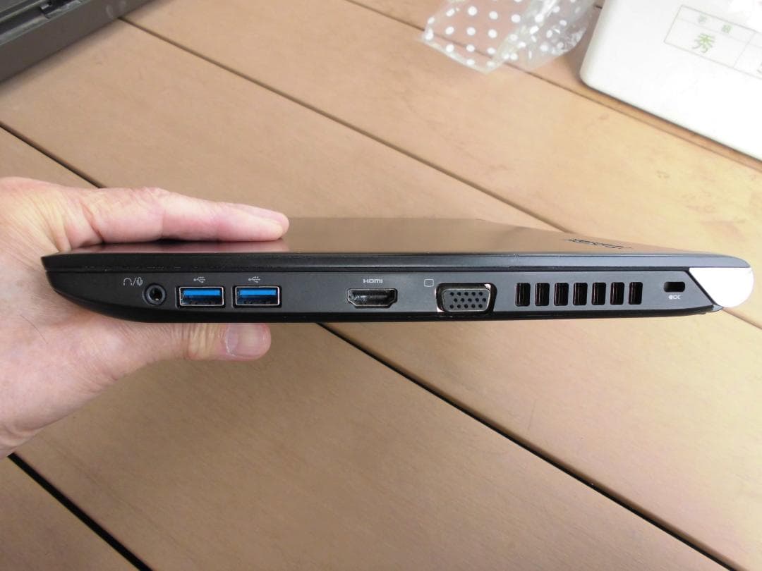 東芝dynabook R73/B 13.3\" 240GB SSD 8GB