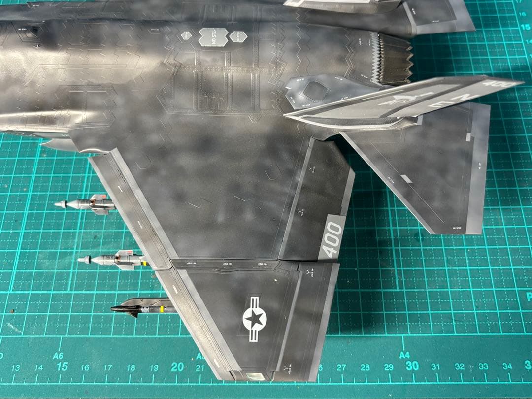 戦闘機　プラモデル完成品　タミヤ　1/48 F-35C ライトニングII