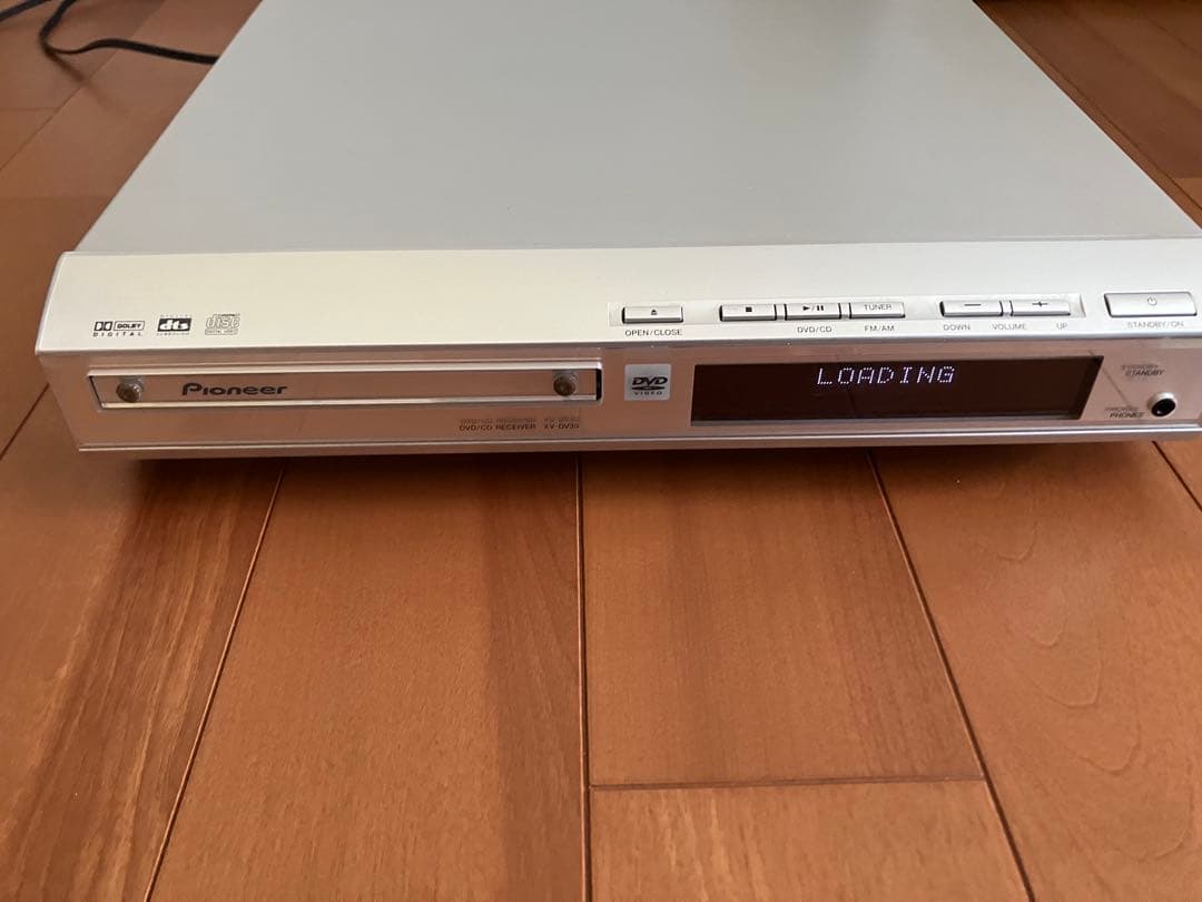 サラウンドスピーカーシステム