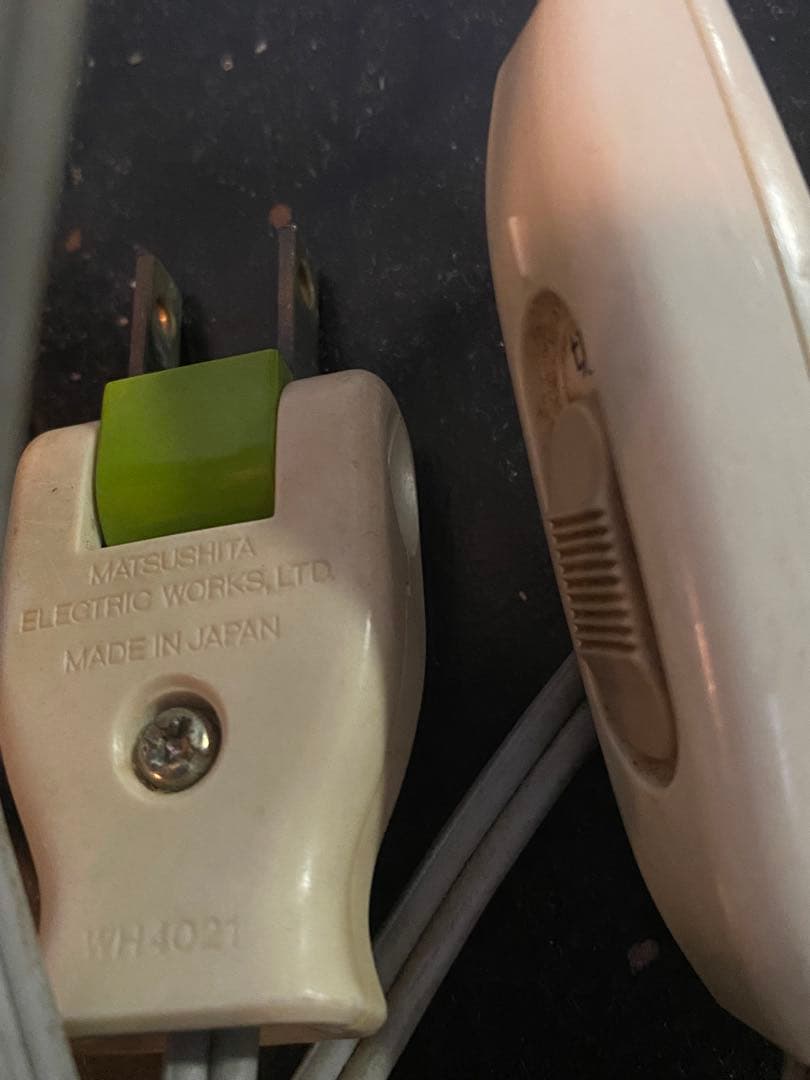 2379❣️ ステンドグラス　ライト　3灯　タイプ　ヴィンテージ