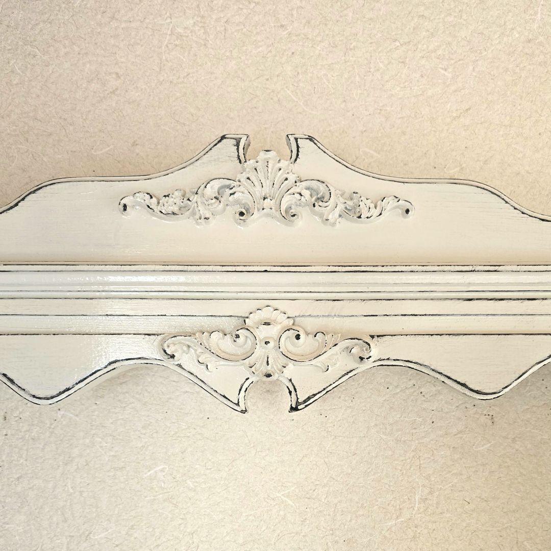 りん　フレンチアンティークシャビー壁掛けシェルフワイド800　モール