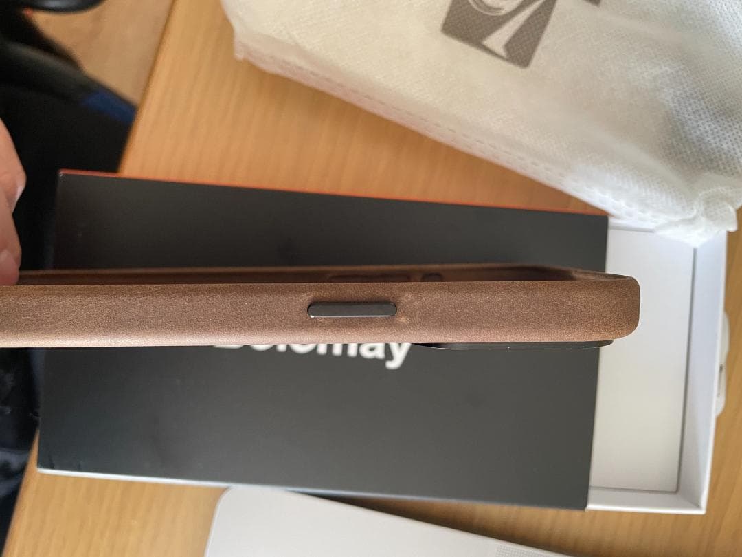 Belemay iPhone 15 Pro Max(6.7インチ)ラトロブラウン