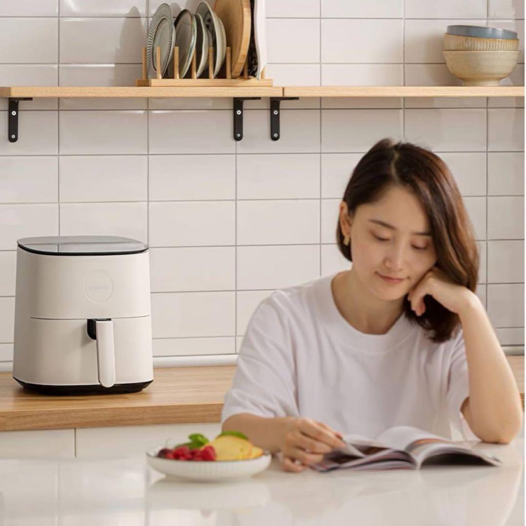 新品　エアフライヤーCOSORI ノンフライヤー 料理レシピ付4.7Lアイボリー