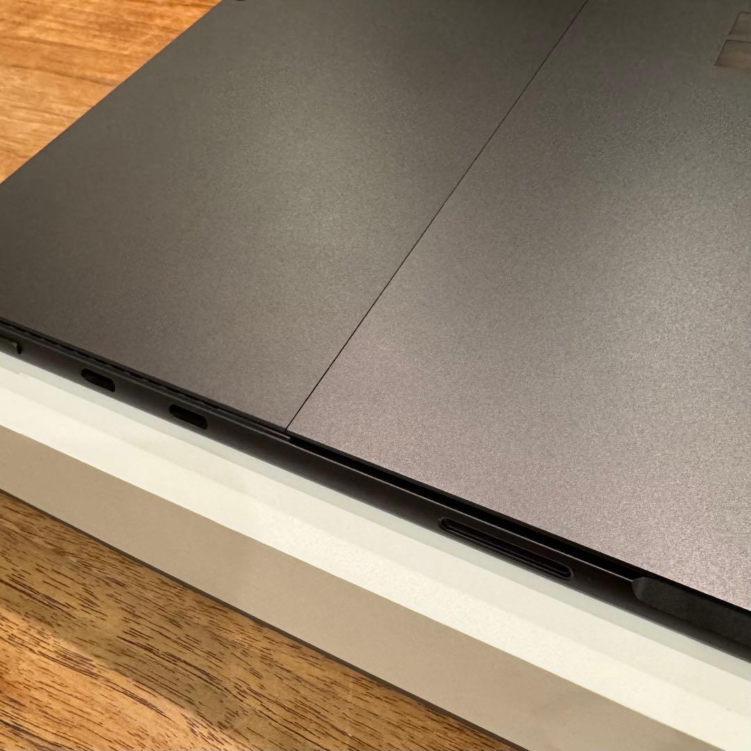 Windowsタブレット本体 Surface Pro 8 8PQ-00026 256GB 8GB Pro8