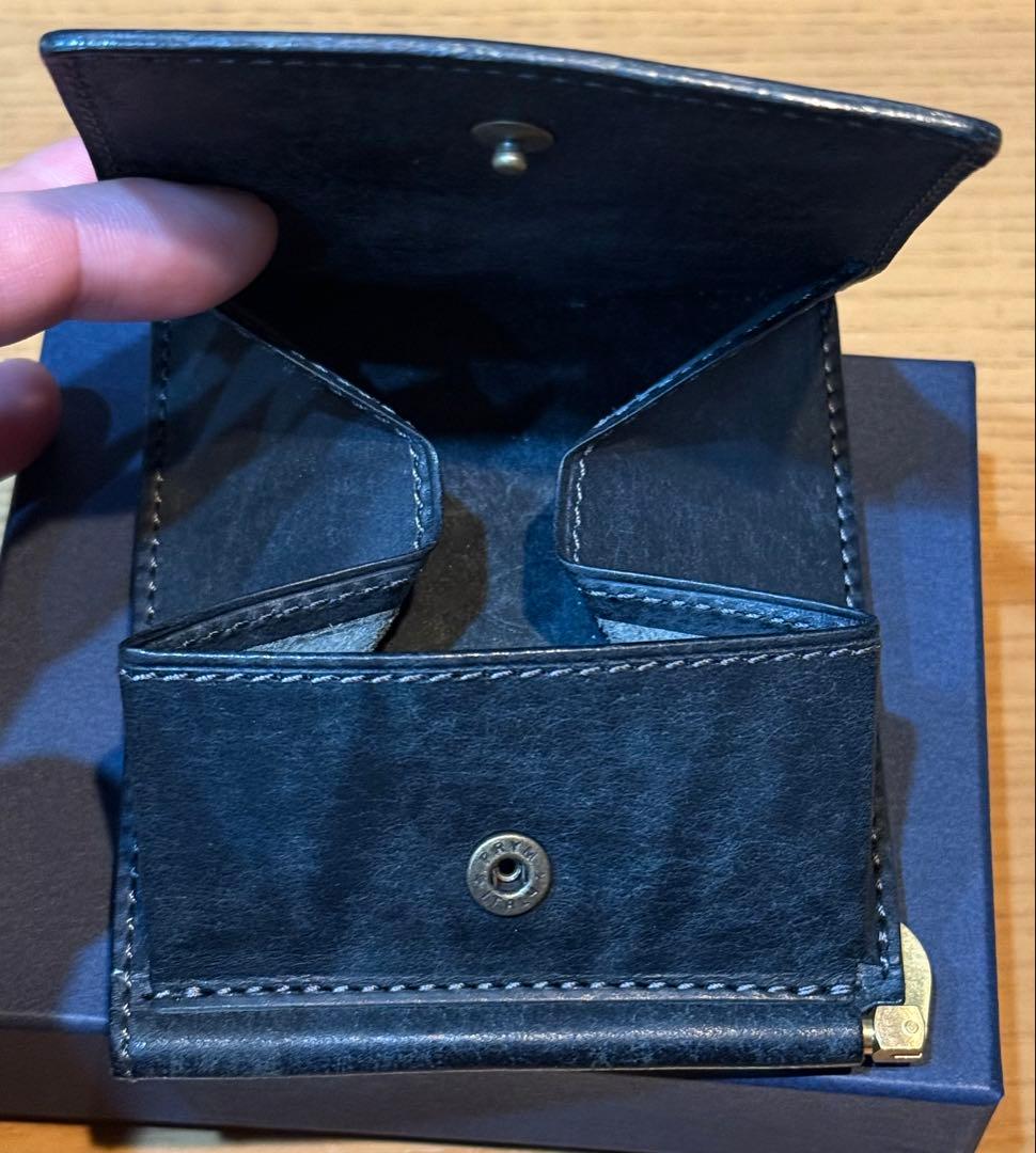 ヒズファクトリー 小銭入れ付きマネークリップ