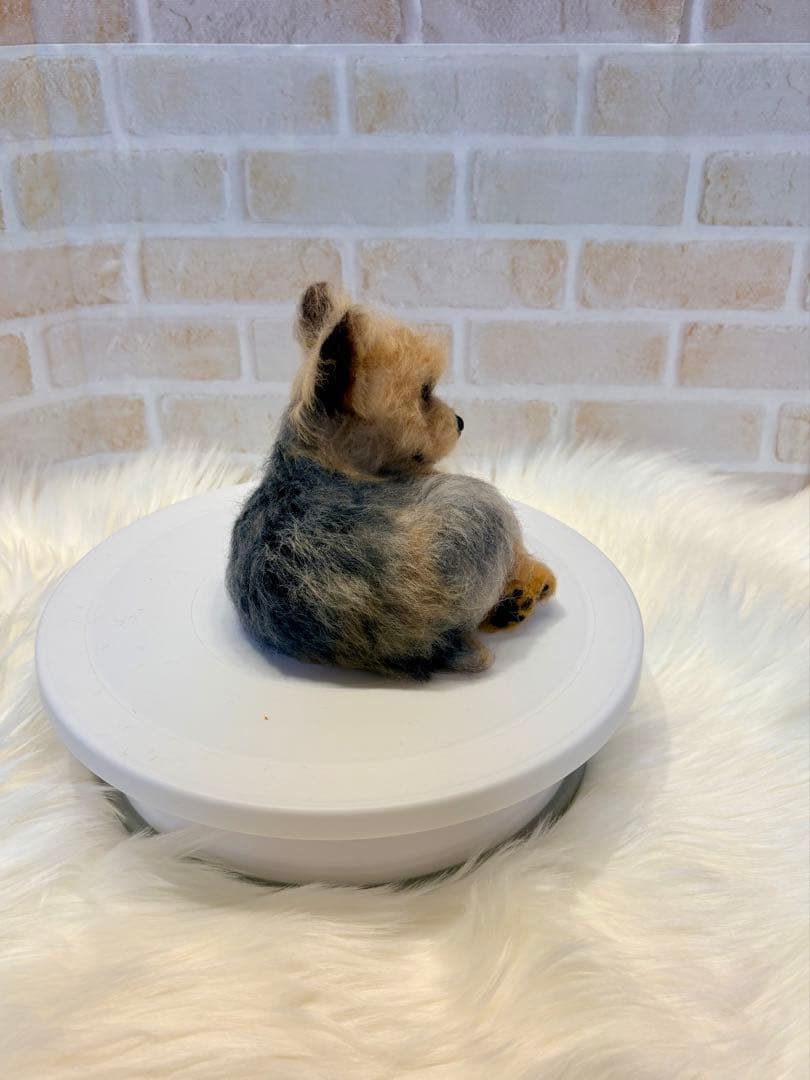 ヨークシャテリア　羊毛フェルト　momoichgo ヨーキー