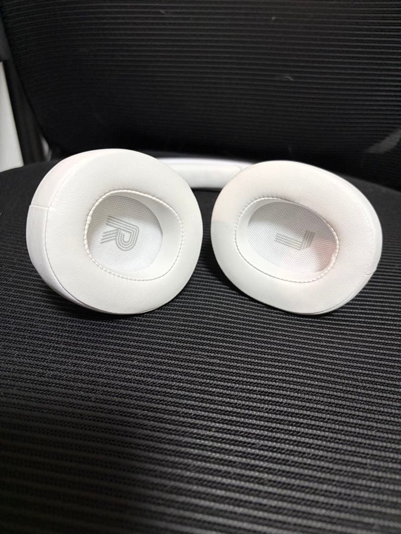 JBL TUNE 770NC ホワイト　有線　無線　本体のみ　ヘッドホン