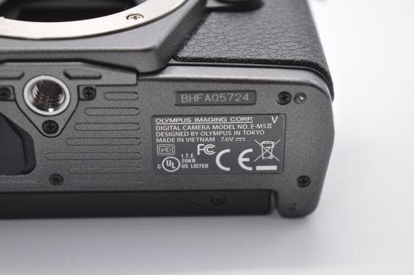 限定品 激レア　オリンパス OM-D E-M5 Mark II チタニウム