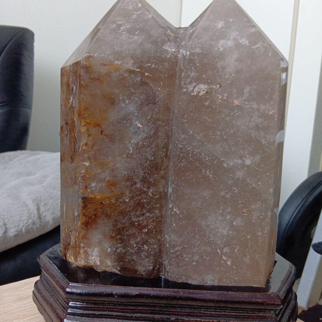 ゴールドルチル 水晶　原石　天然石　台座＋さざれ付き