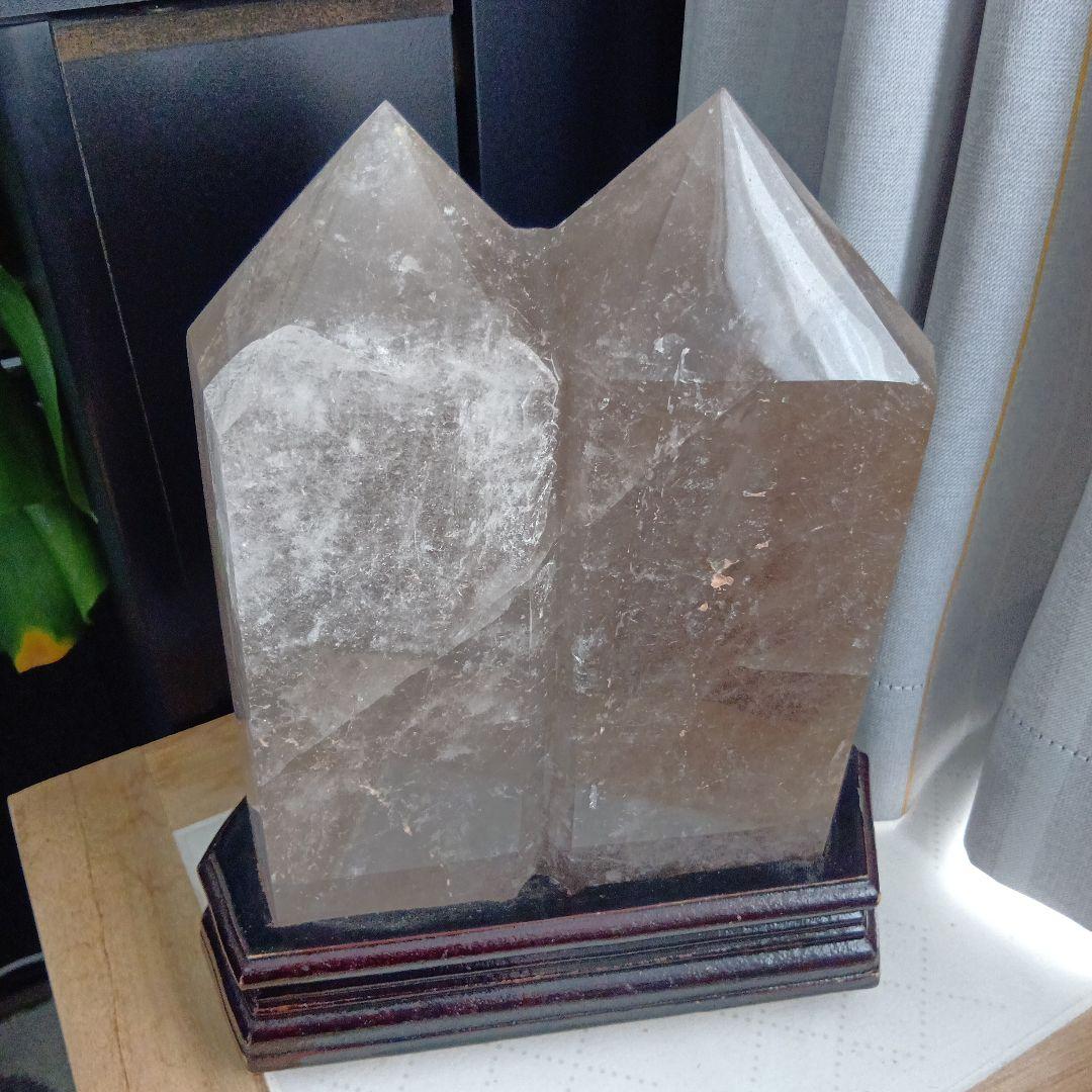 ゴールドルチル 水晶　原石　天然石　台座＋さざれ付き