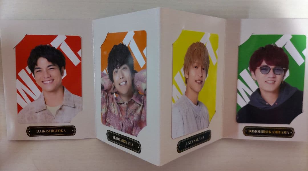 WEST.　関西七色男大祭り　アクスタ　タペストリー　おまけ