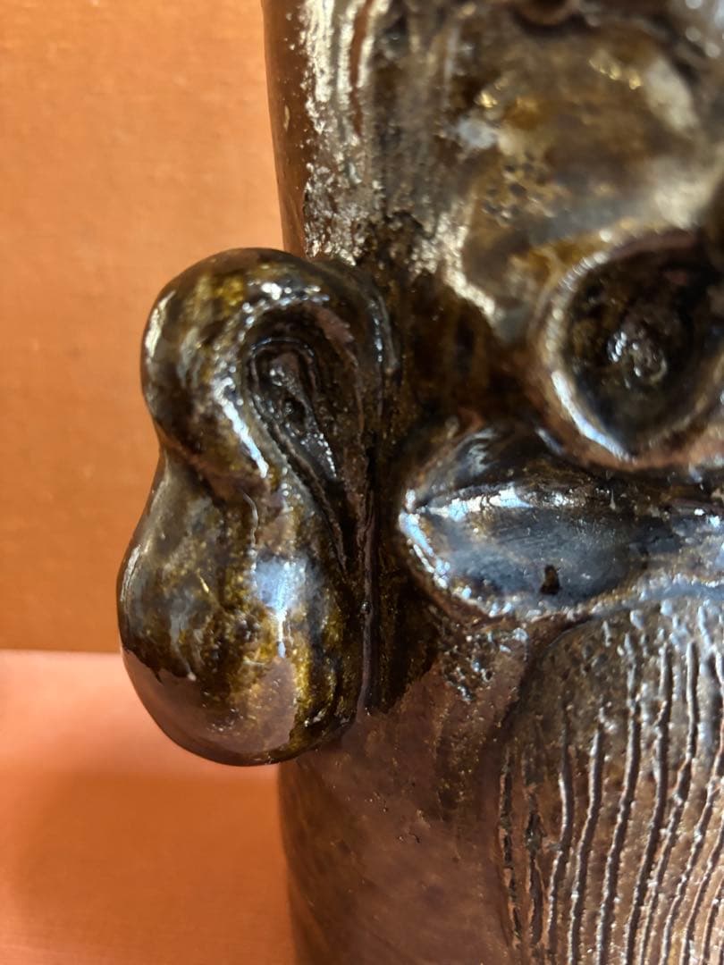 河井寛次郎作藁灰鉄釉森人形置物　検森の季節の案内人