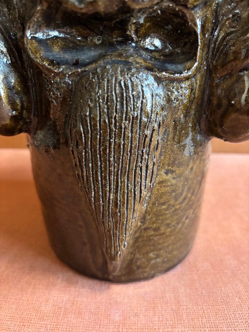 河井寛次郎作藁灰鉄釉森人形置物　検森の季節の案内人