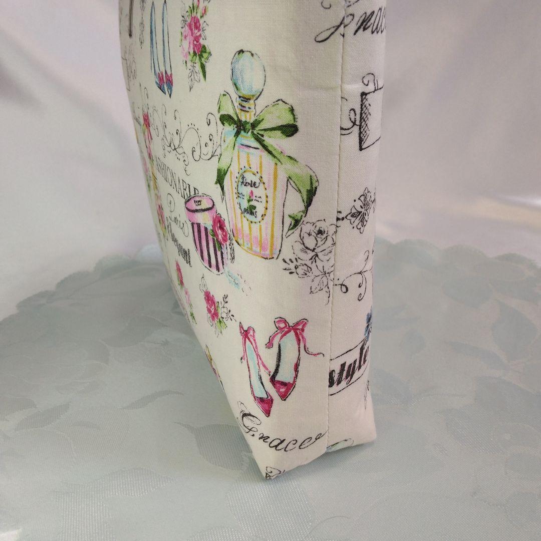 パリの香水デザインファッション小物セット　ハンドメイド　Elegant　5点