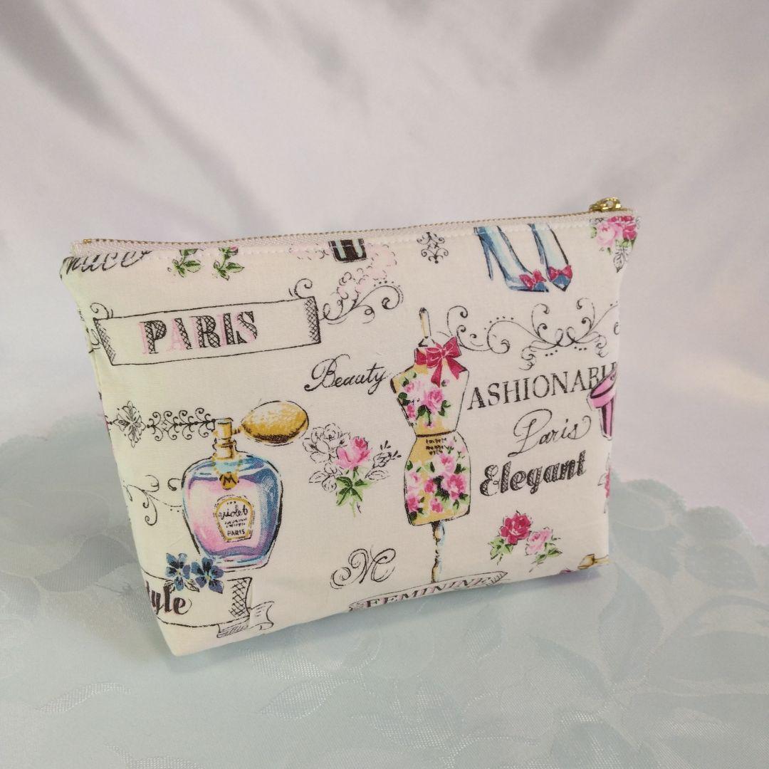 パリの香水デザインファッション小物セット　ハンドメイド　Elegant　5点
