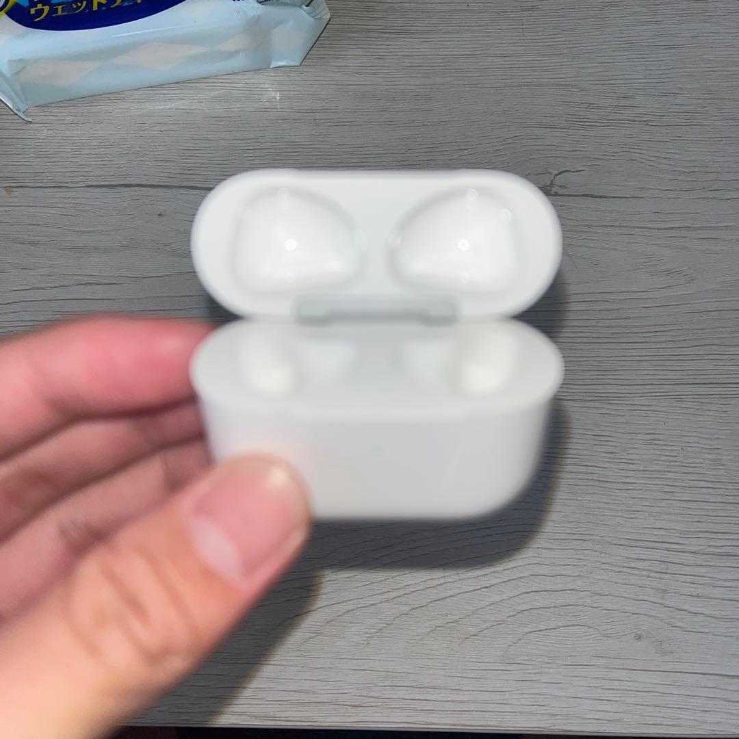 AirPods本体 ホワイト 充電ケース