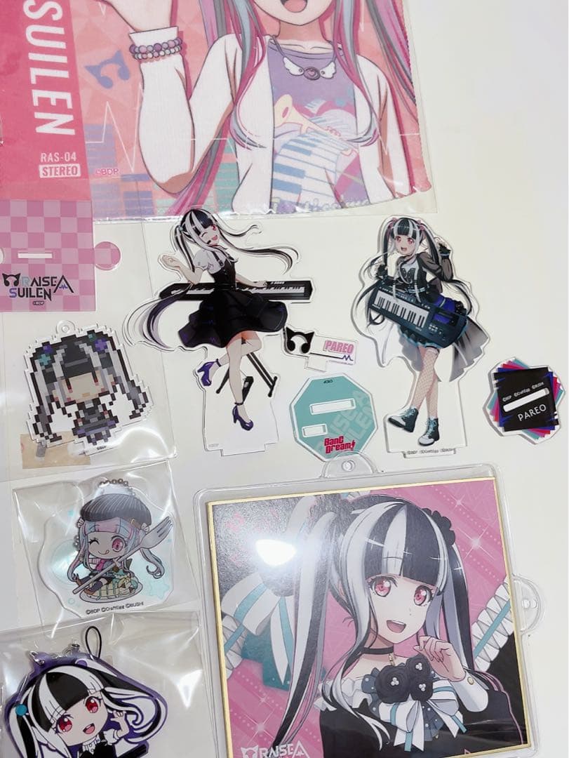 バンドリ パレオ 缶バッジ アクスタ 色紙 アクキー 海外缶 セット