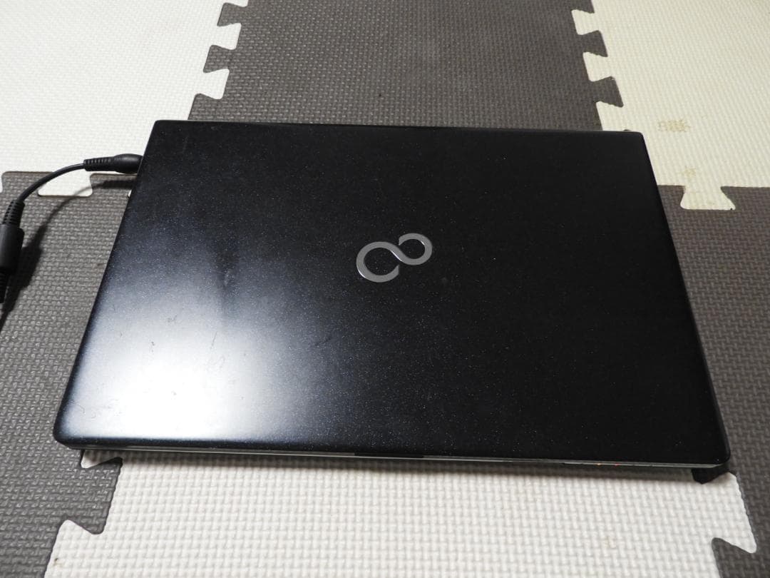 富士通 S937/S 13.3IPS液晶 i5 7300U 12GB 128GB