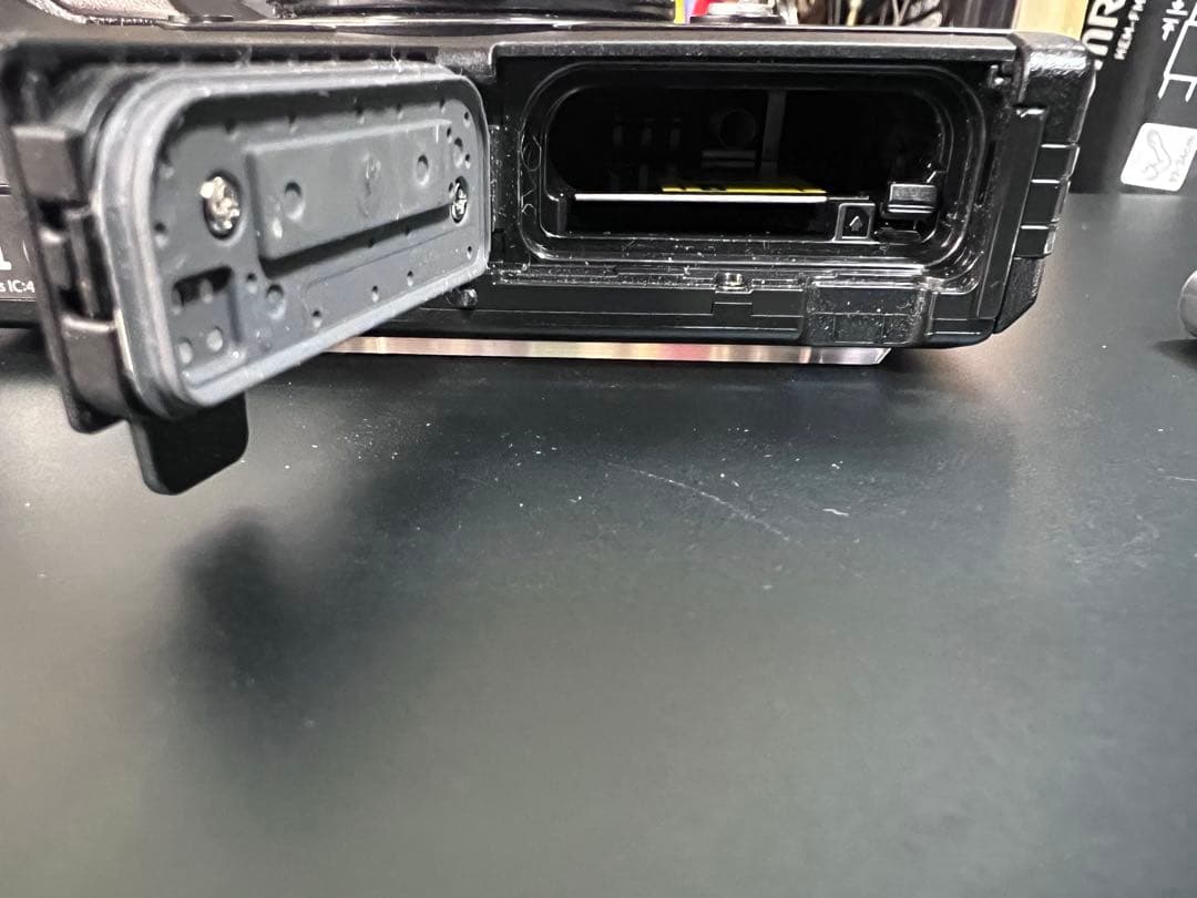 Olympus Tough デジタルカメラ　TG-6 美品