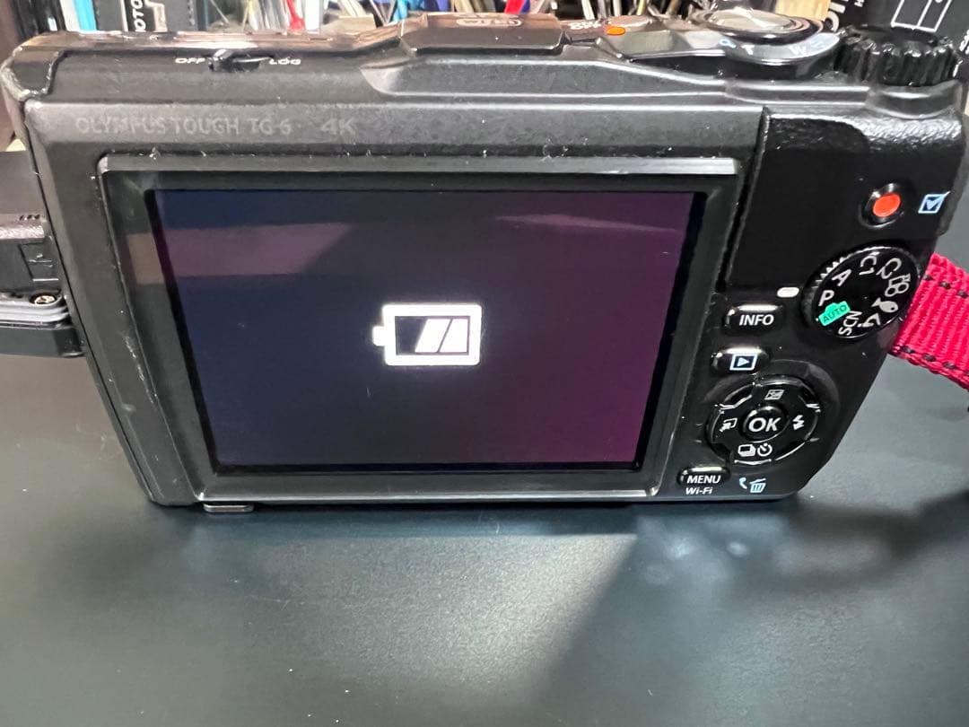 Olympus Tough デジタルカメラ　TG-6 美品