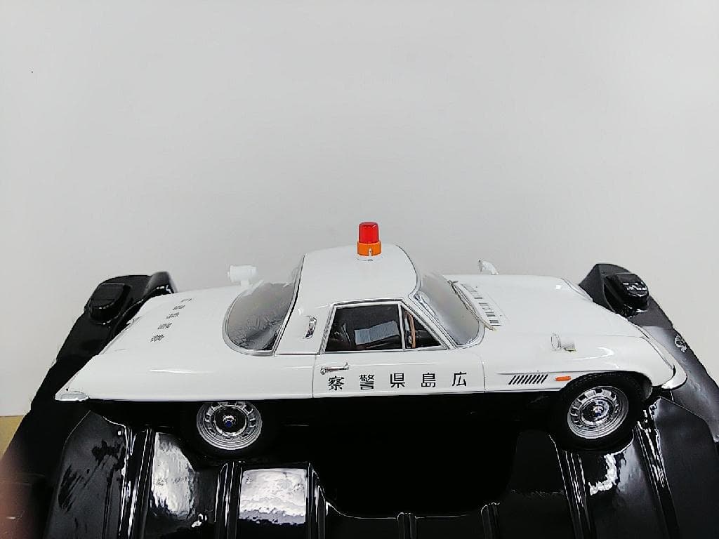 ファースト18モデル 1/18 マツダコスモスポーツ パトカー 広島県警察モデル
