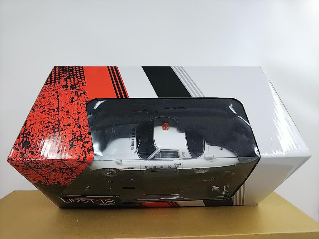 ファースト18モデル 1/18 マツダコスモスポーツ パトカー 広島県警察モデル